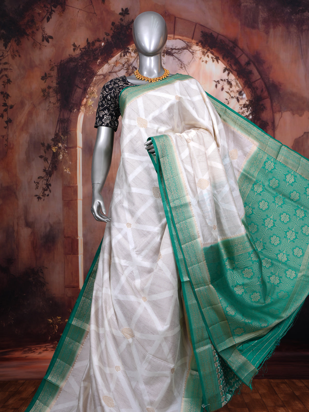 Off-White with Emerald Green - Semi Tussar Saree