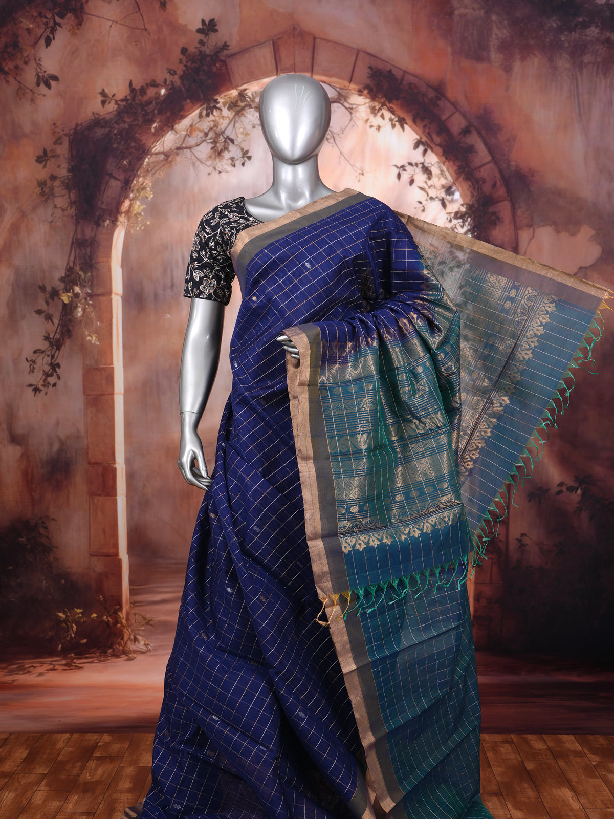 Elegant Royal Blue and Teal Pure Silk Cotton Saree