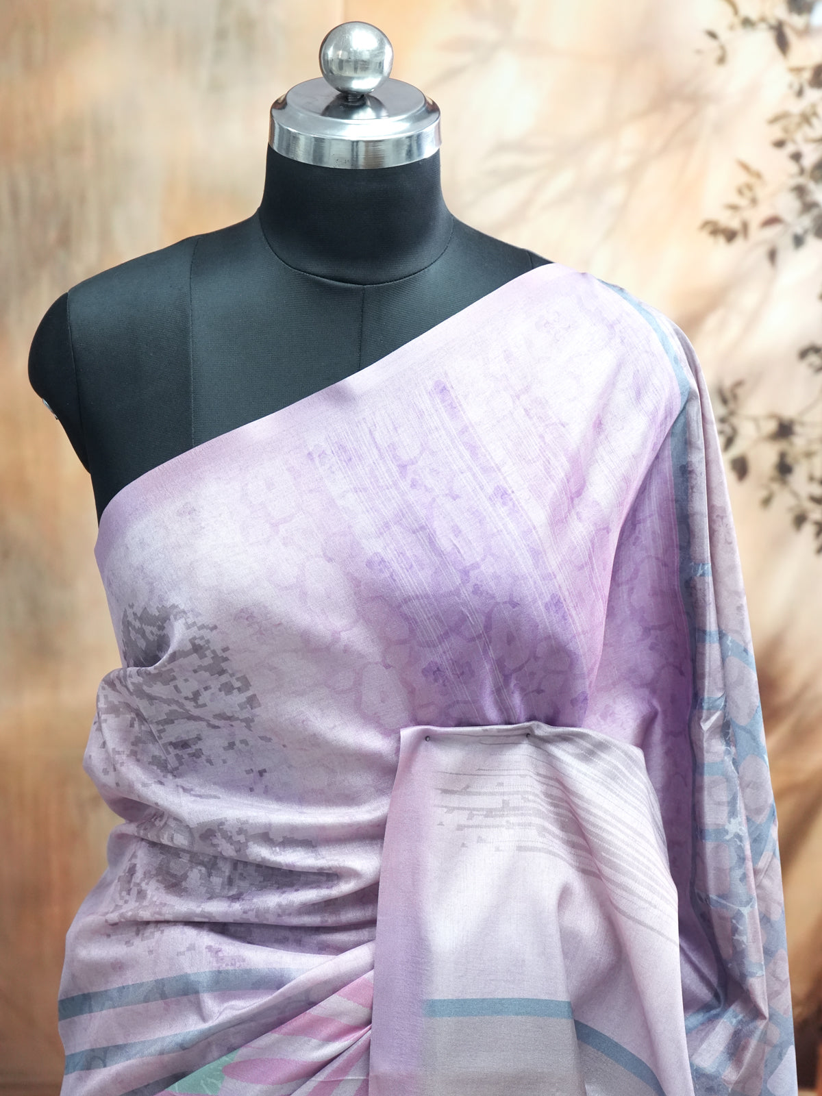 Lavender with Multi-Color Geometric Pallu - Semi Tussar Saree