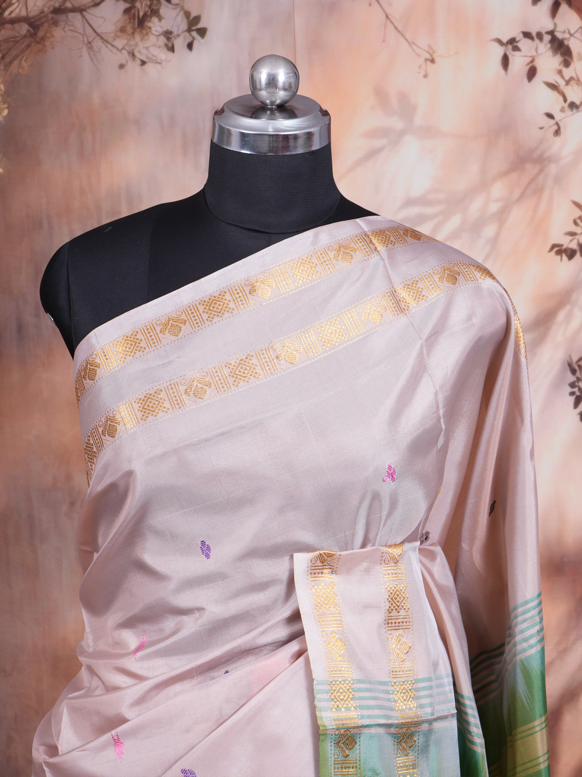 Pastel Pink with Green Munthi Vaalai Naar Pattu Saree
