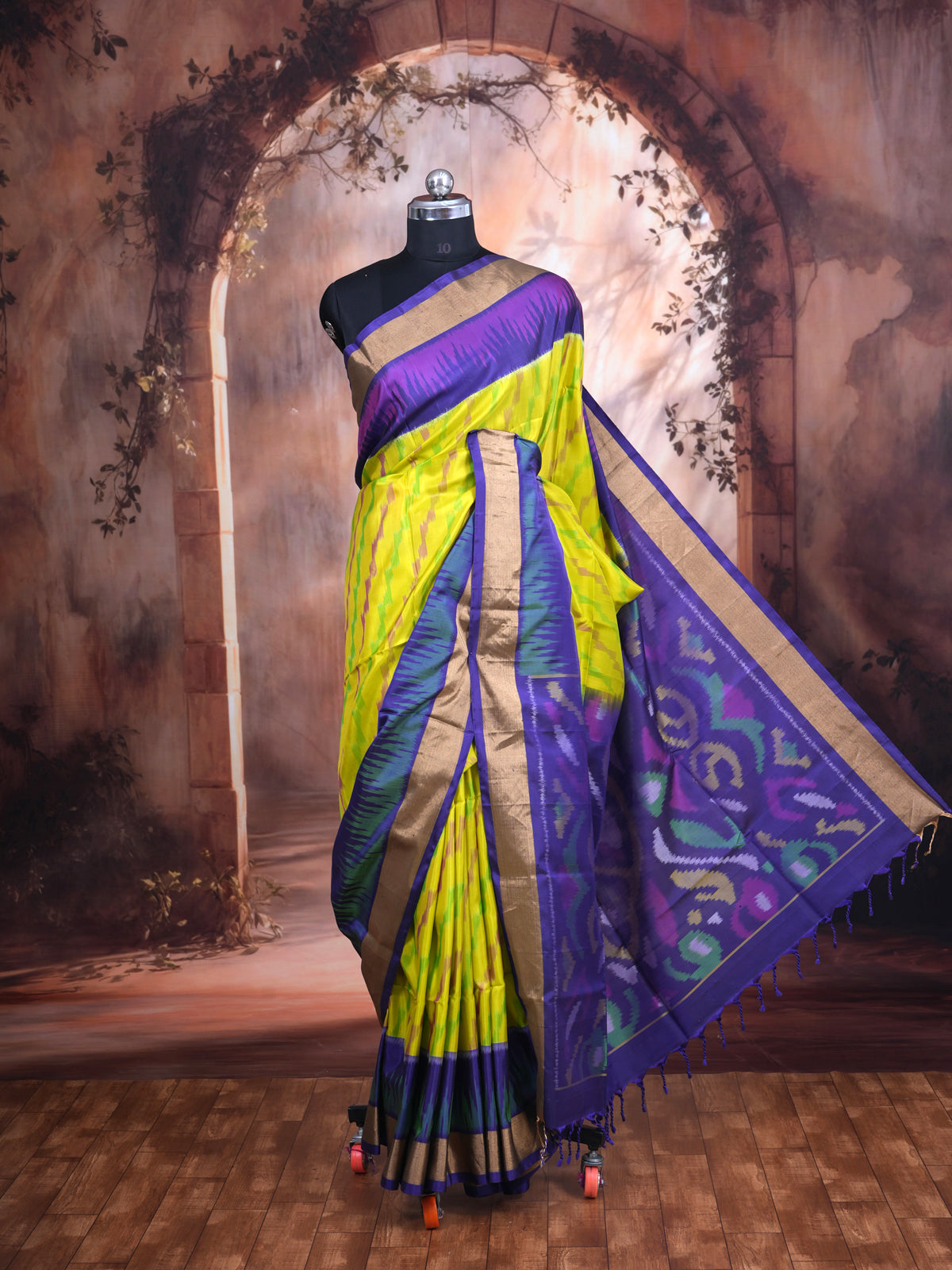 Lime Yellow with Purple - Pure Kanchipuram Silk Saree