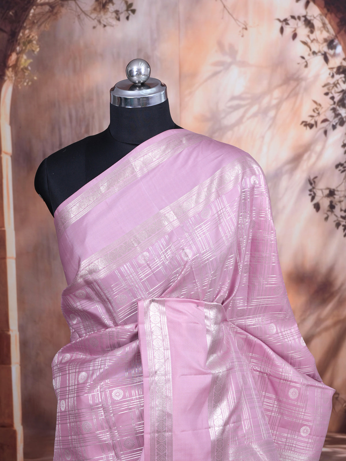Lavender Pink with Matching Silver Zari Pallu - Pure Kanchipuram Silk Saree