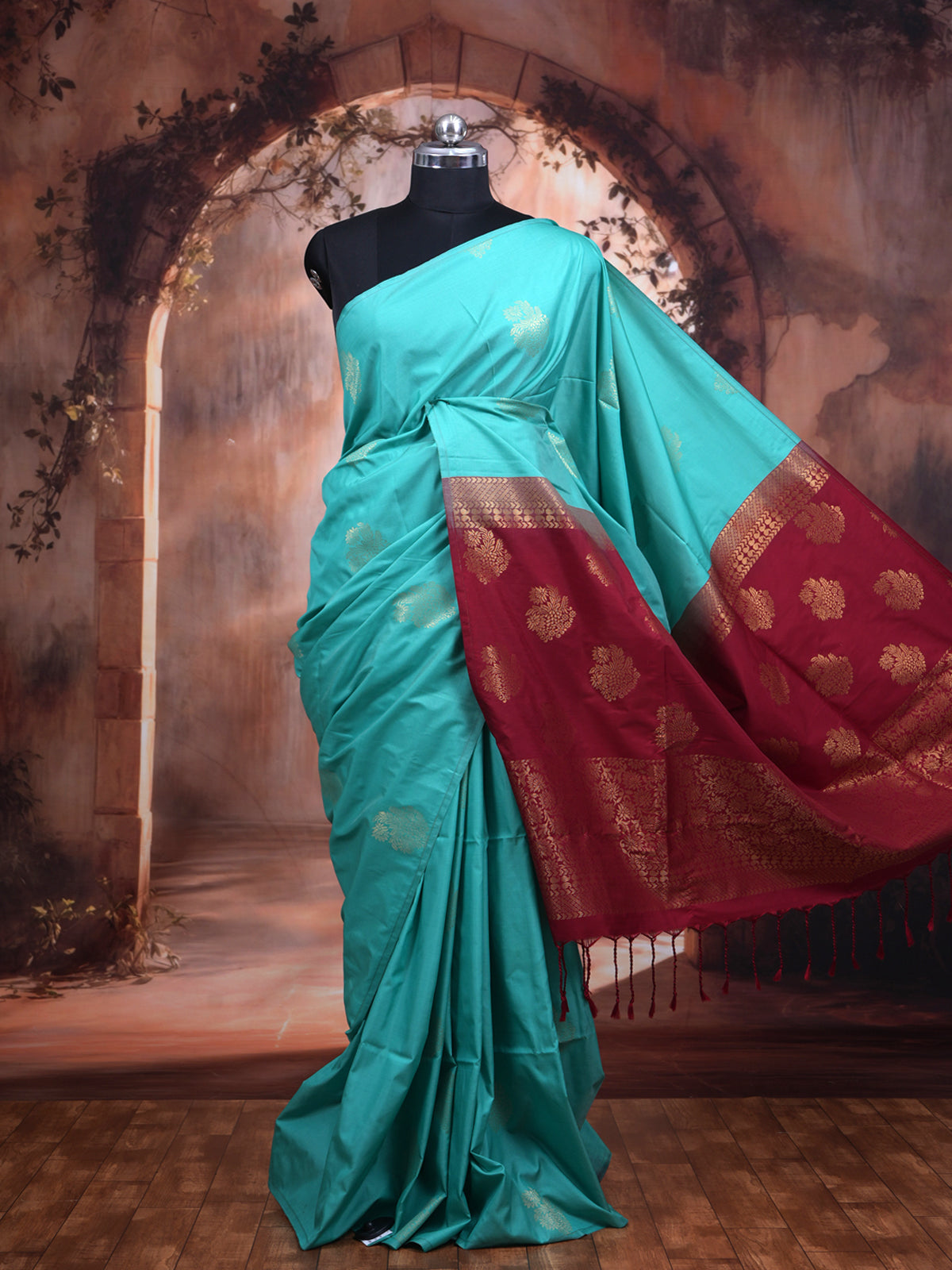 Sea Green With Maroon Semi Silk Saree