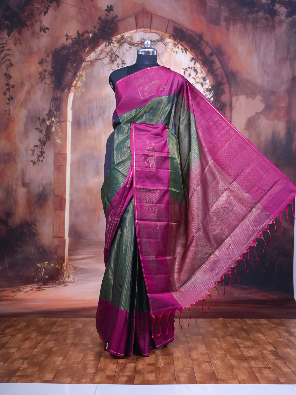 Bottle Green with Magenta Pink Kanjivaram silk saree