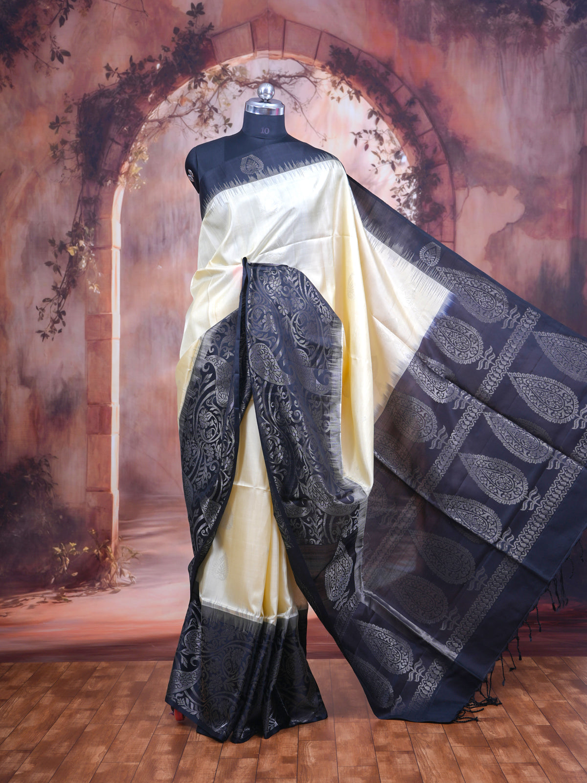 Elegant Off-White & Charcoal Black Kora Kanchipuram Silk Saree
