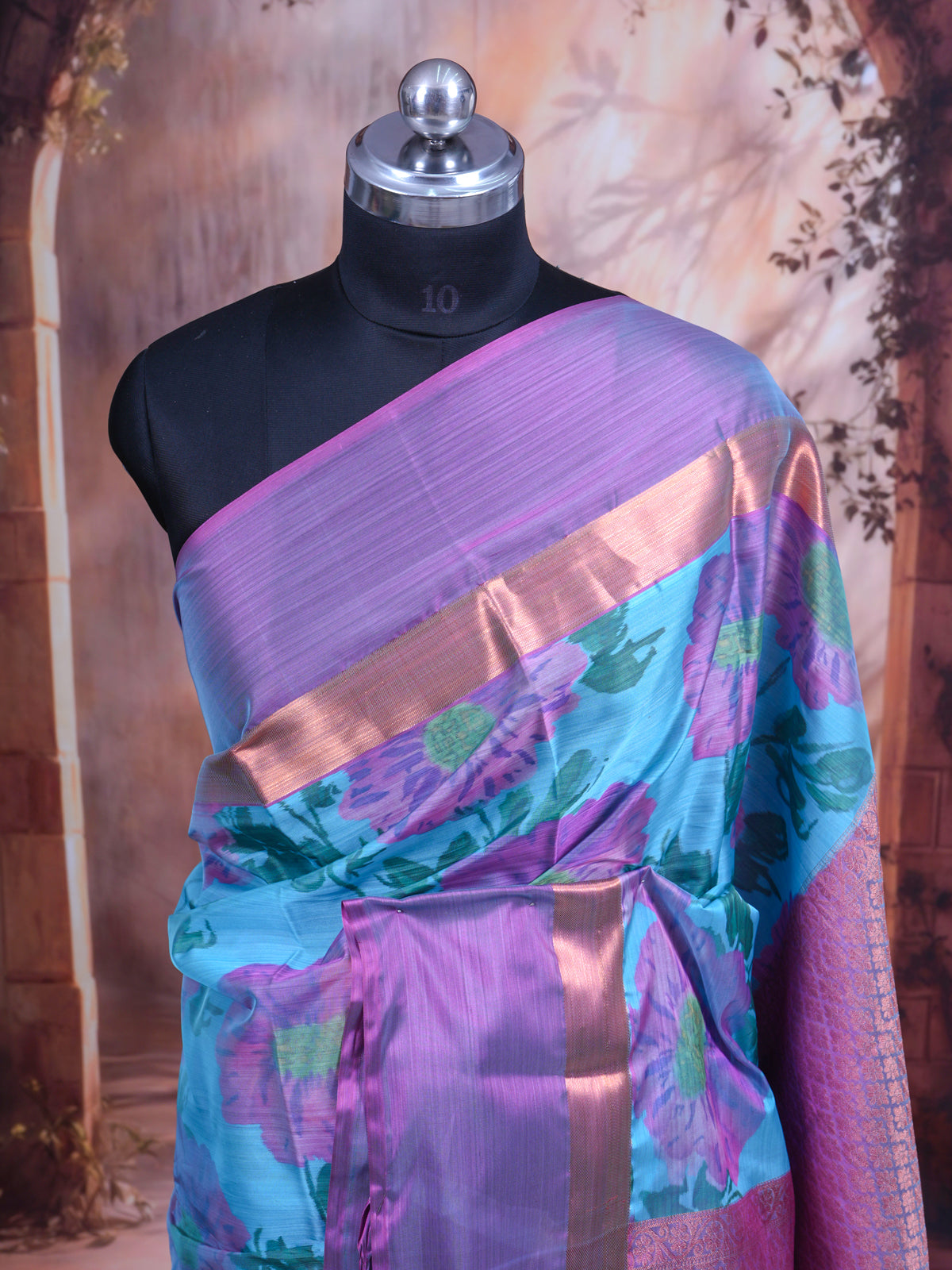Enchanting Turquoise Blue & Lavender Mauve Floral Kanchipuram Silk Saree