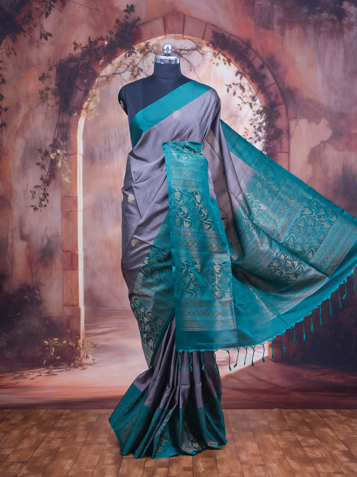 Elegant Charcoal Grey & Teal Kanchipuram Silk Saree