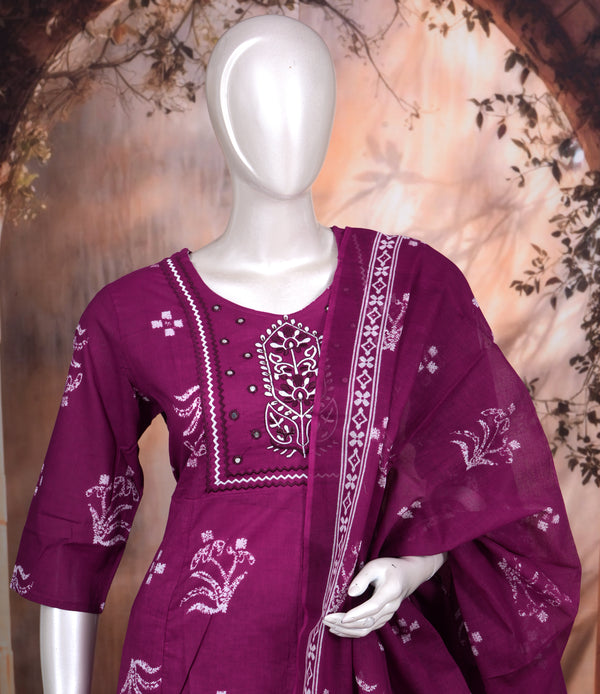 Magenta Ready Made Kurti Set