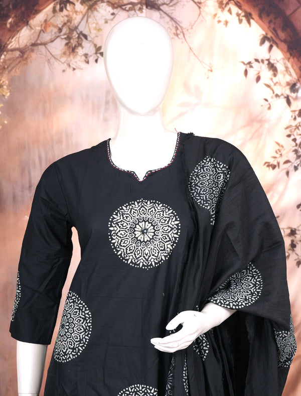 Black with White Ready Made Kurti Set
