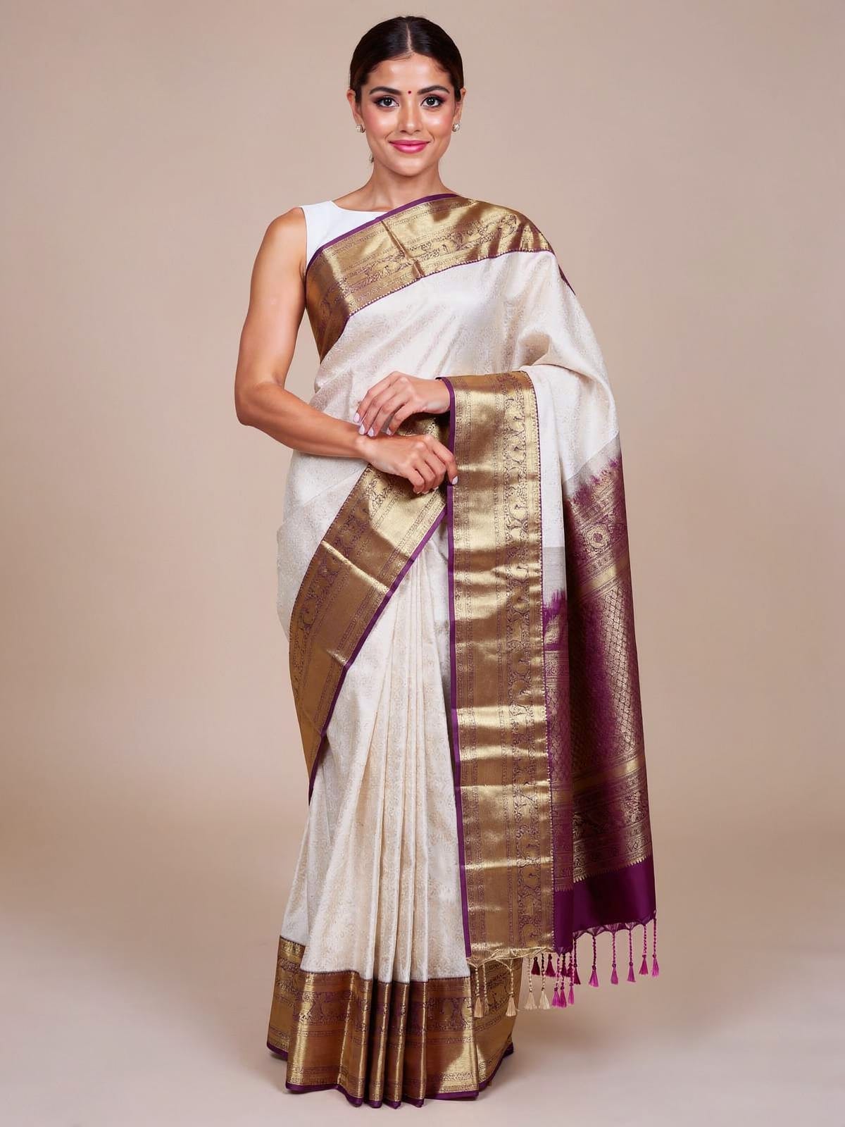 Exquisite Off-White with Magenta Kanchipuram Silk Saree